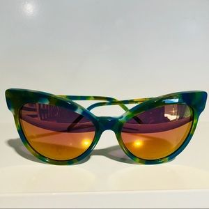 WILDFOX Cateye Grande Dame New Sunglasses